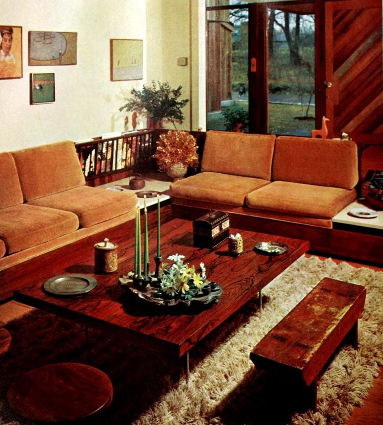 A midcentury modern living room conversation center (1971)