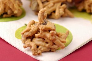 Butterscotch haystacks with peanut butter Easy no-bake cookies