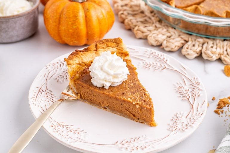 Carnation's famous pumpkin pie Thanksgiving dessert recipe