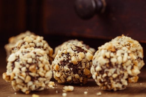Homemade chocolate truffles recipe