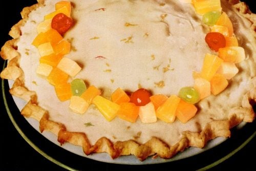 Fruit cocktail eggnog pie The old-fashioned recipe from the 50s