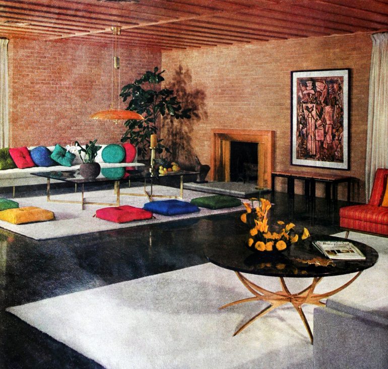 Large minimalist midcentury modern living room (1958)
