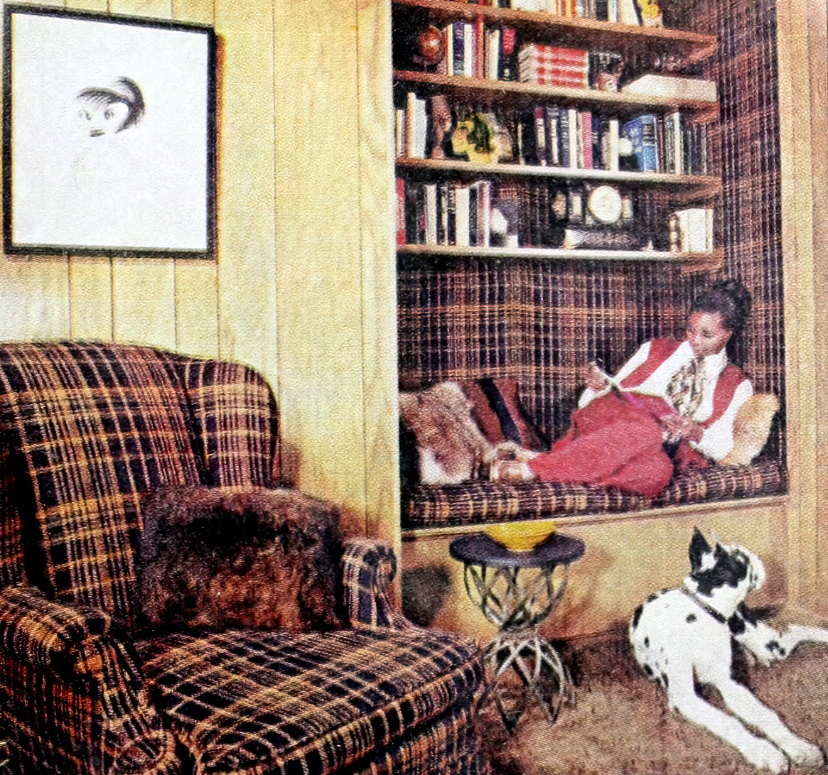 Leslie Uggams - Vintage celebrity home in 1970 (1) at ClickAmericana com