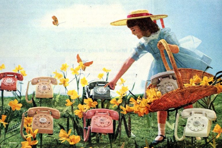 Look how colorful vintage 50s phones used to be!