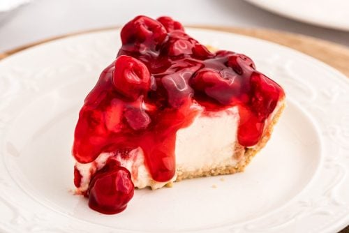 No-bake cherry cheesecake recipe step-by-step at Click Americana