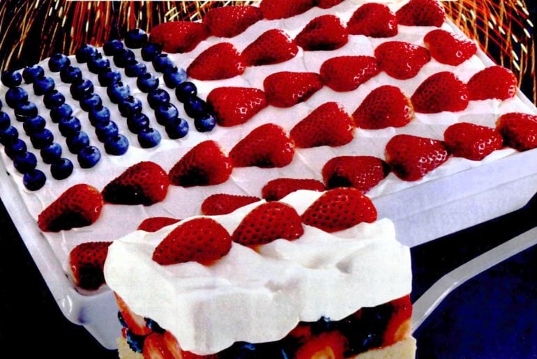 Retro Stars and Stripes Cakes or Flag Cakes